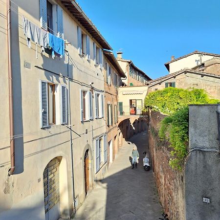 Il "Terrazzino" Nel Cuore Di Siena Exterior photo